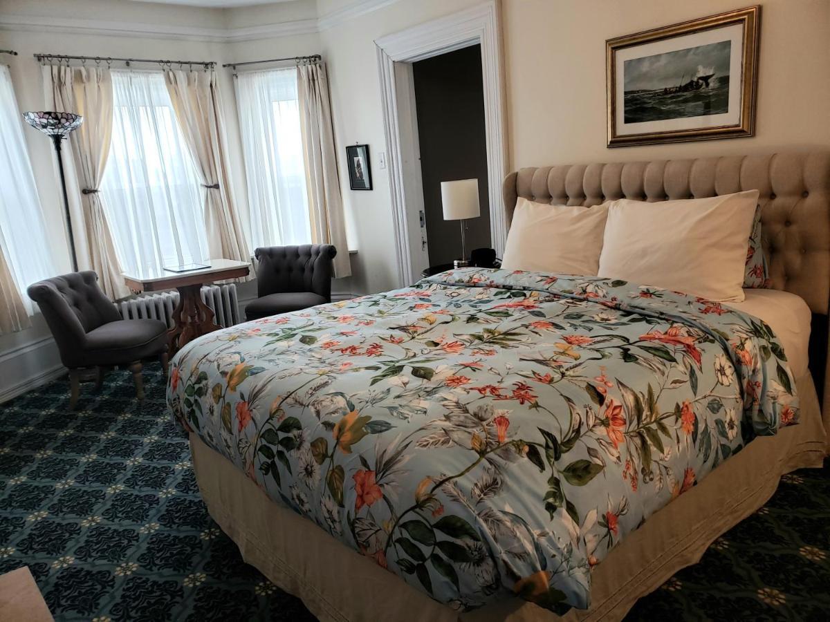 The Roses Heritage Inn St. John's Exteriör bild