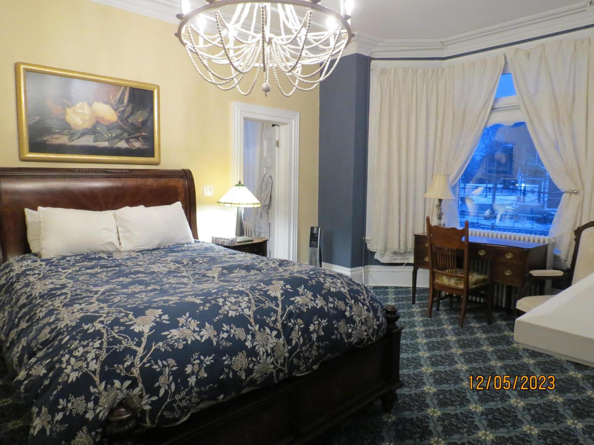 The Roses Heritage Inn St. John's Exteriör bild