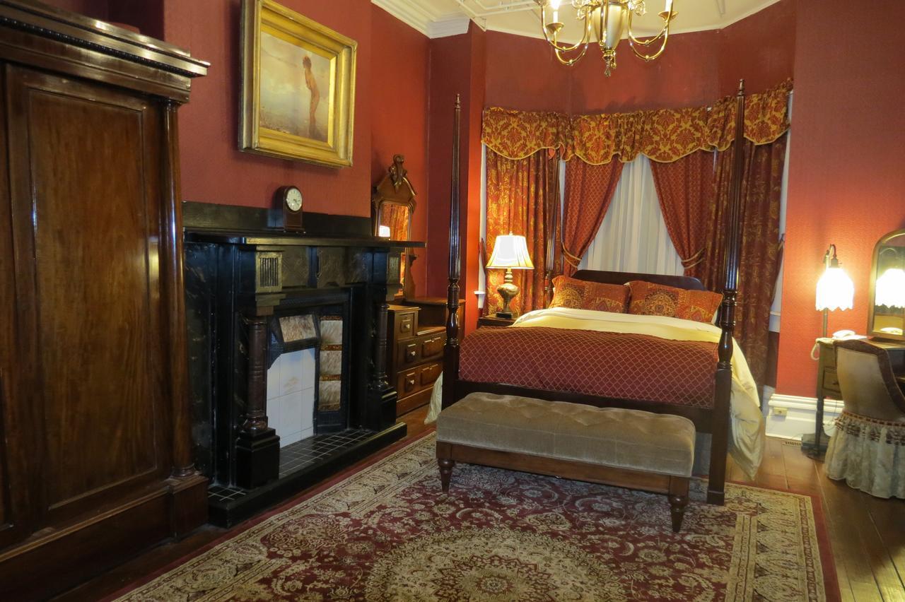 The Roses Heritage Inn St. John's Exteriör bild